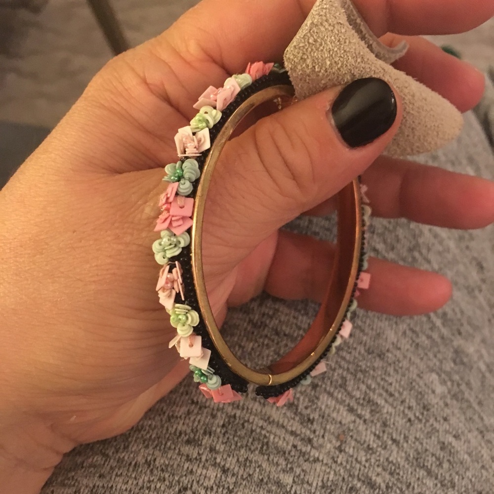 Anthropologie floral bracelet - Picture 3 of 5
